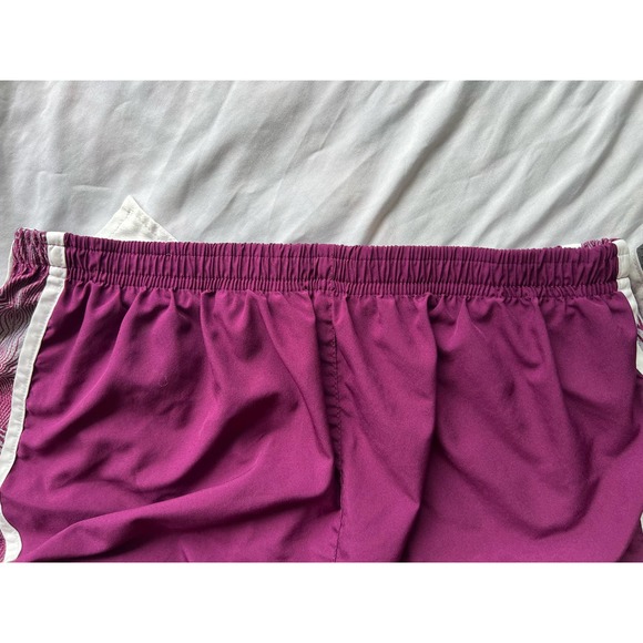 2 Pair Nike runnings shorts size Medium - Picture 8 of 10